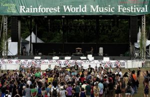 1drum.org and the crowd at the Rainforest World Music Festival 2014