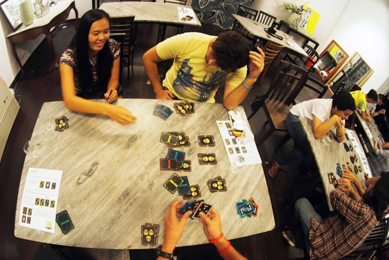 A Parang game in session during the last preview
