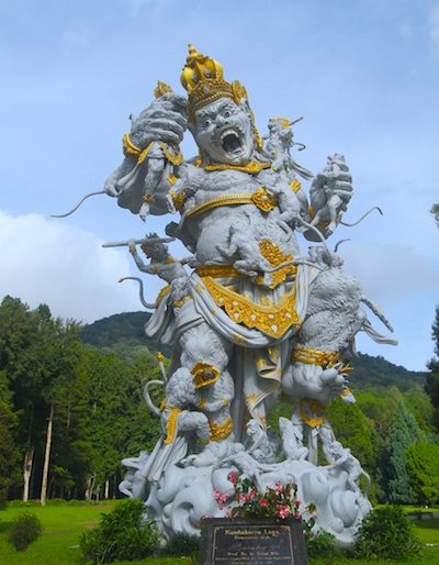 Huge statue at Bali Botanical Gardens