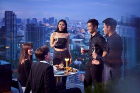 LUZ Lights Up the Bangkok Night