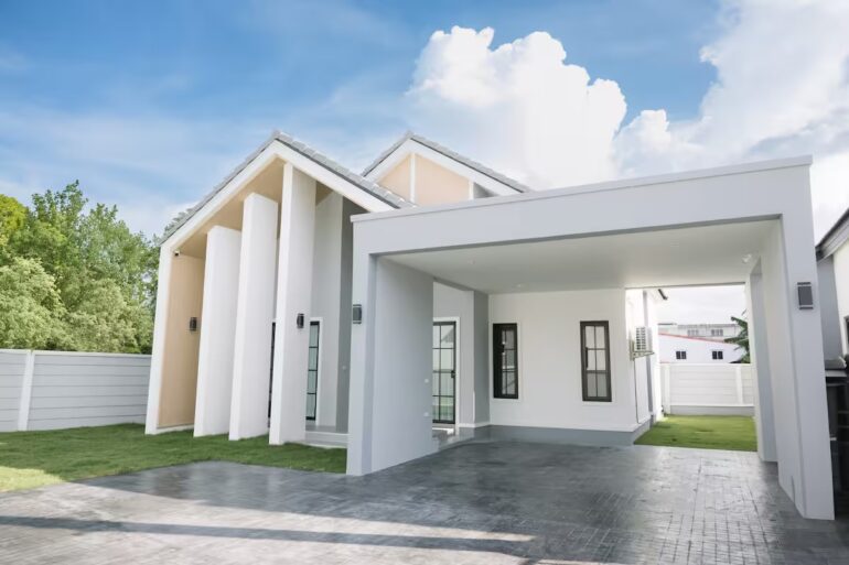 Baan Patupjai villa in Nakhon Si Thammarat