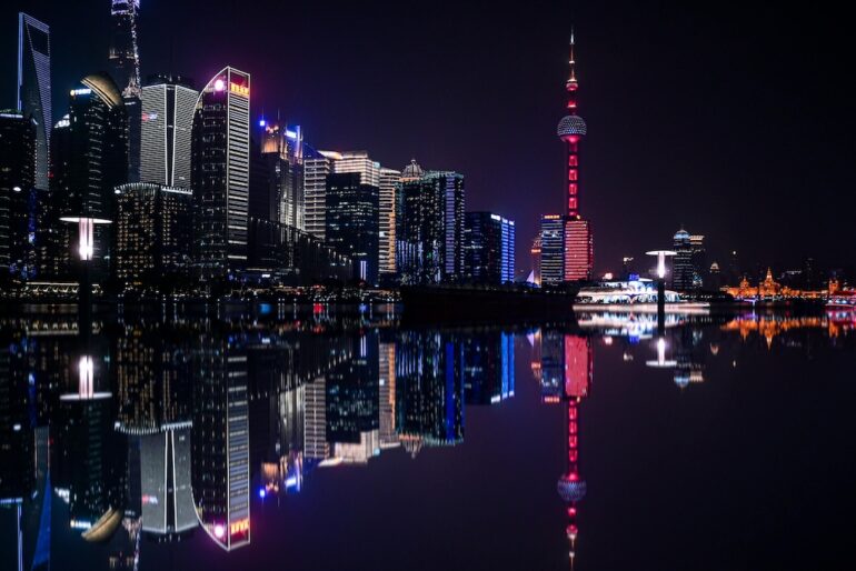 Best Cities in Asia for Neon Lights and Night Views
