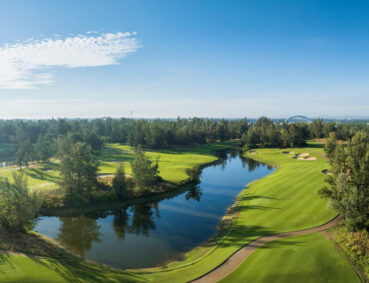 Vietnam Golf Coast Gears Up as Danang Tourism Hits Record Highs