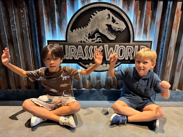 Jurassic World: The Experience Bangkok – Leonardo’s Family Adventure