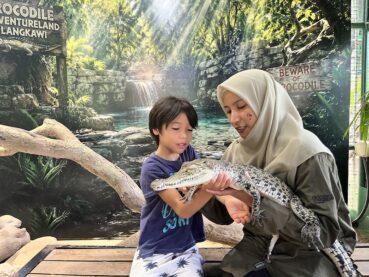 Leonardo at Crocodile Adventureland Langkawi